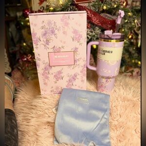 Stanley X Love Shack Fancy Cup 40 oz - Happy Thoughts Quencher Rosa Beaux Purple